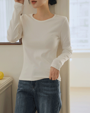 Tangle Modal Span Round Tee