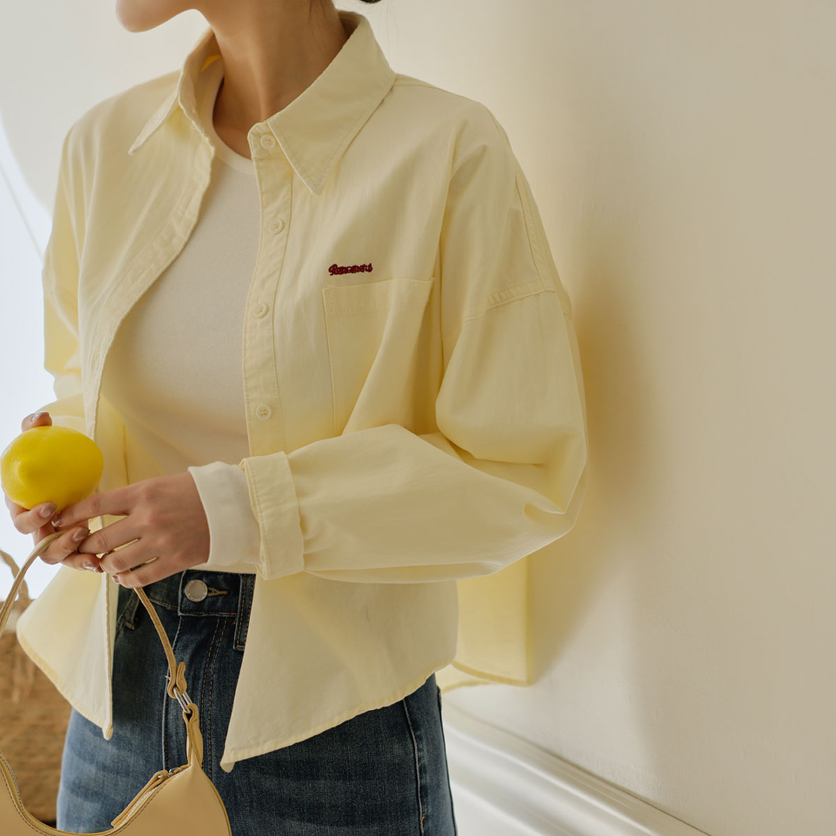 Font embroidered cotton crop shirt