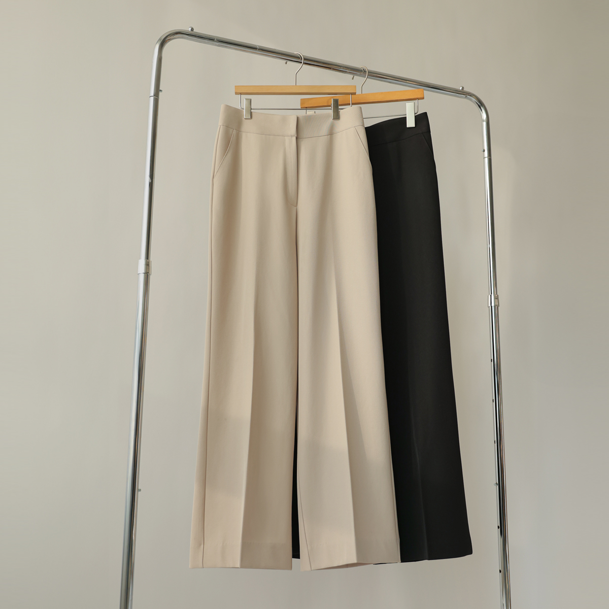 <b>[Made]</b> 2TYPE Line-Oriented Daily Wide Slacks