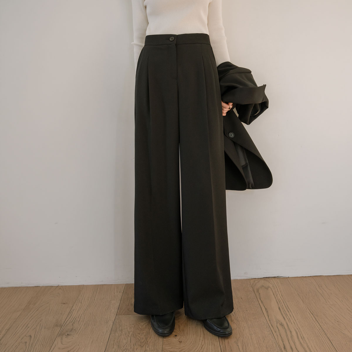 <b>[Opening Special]</b> <b>[Made]</b> 2-TYPE Wrinkle-Free Two-Pin Tuck Wide Slacks