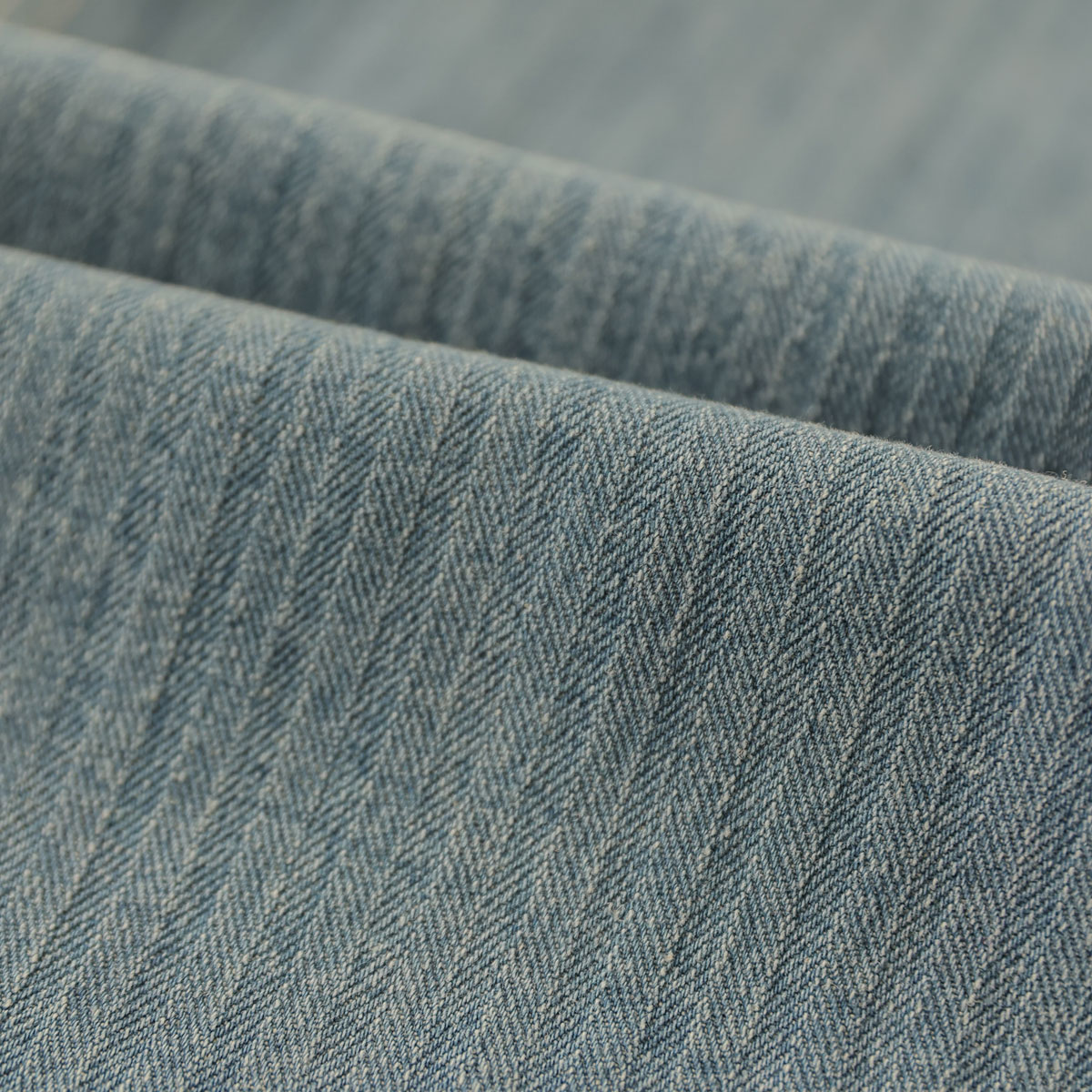 Curved Line Stripe Wide Denim Pants