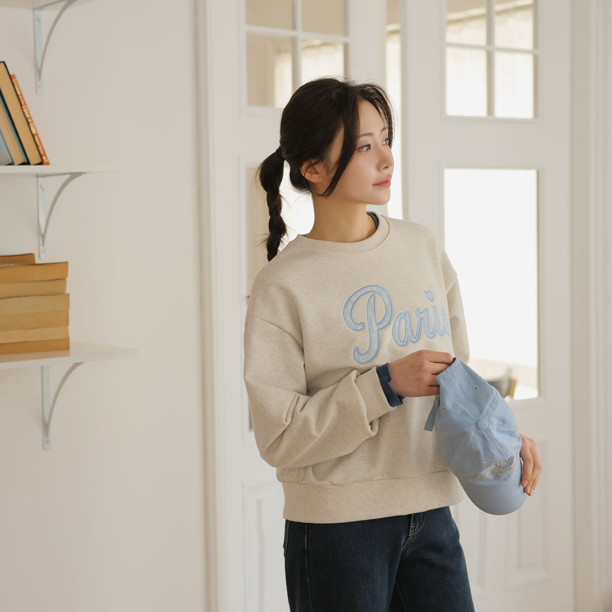 Lace Paris embroidered man-to-man