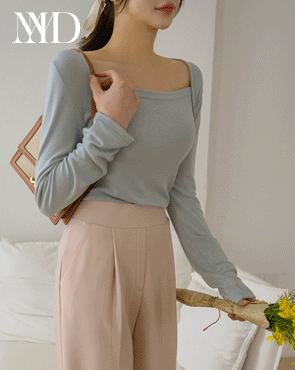 <b>[Slim fit/tight spandex/bolero tee]</b> <b>[Made]</b> Tight spandex tee shirt that feels like you're wearing a bolero