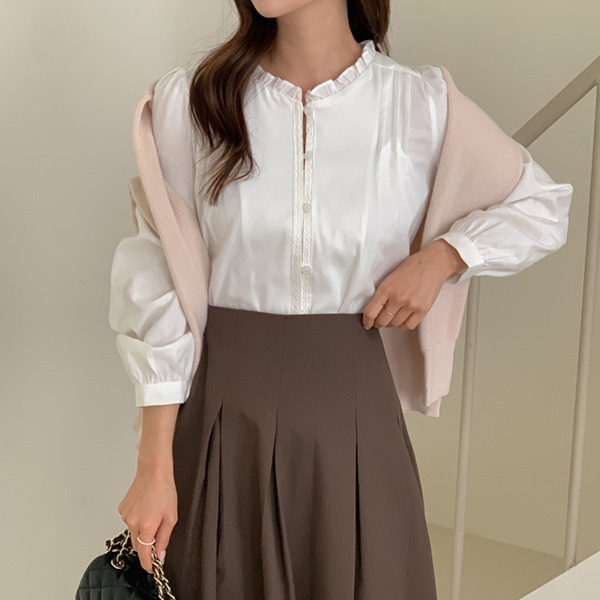 <b>[Limited Quantity SALE]</b> Daphne Peach Freel Race Blouse