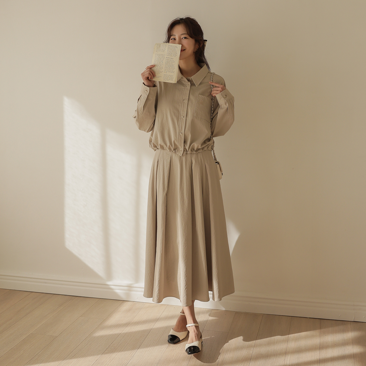 <b>[Limited Quantity SALE]</b> Embroidery Collar Top and Bottom Set