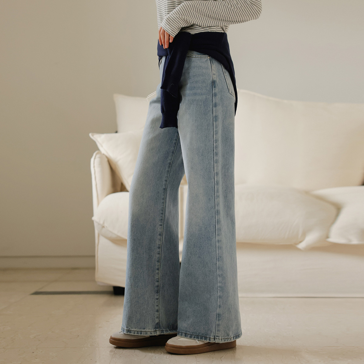 <b>[Over 8,000 Sold✨/Body Shape Coverage]</b> 2-Type Shape-Reflecting Wide Bootcut Denim