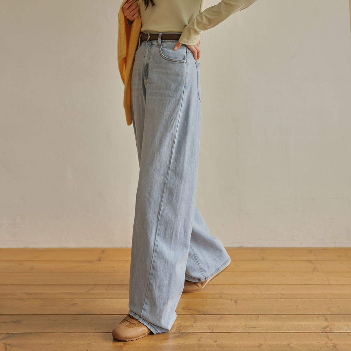 2-type optical illusion diagonal cut wide denim pants