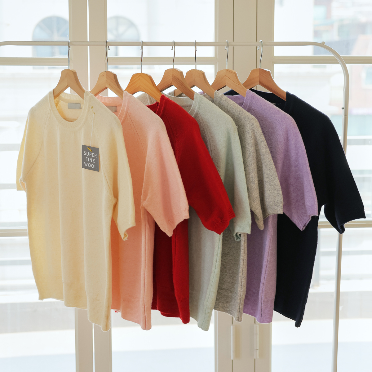 Soft Fine Raglan Short Sleeve Knit