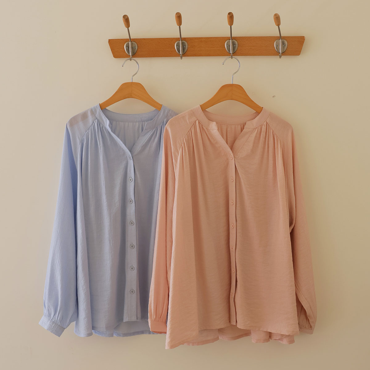 <b>[Made]</b> Silky Flowy Blouse