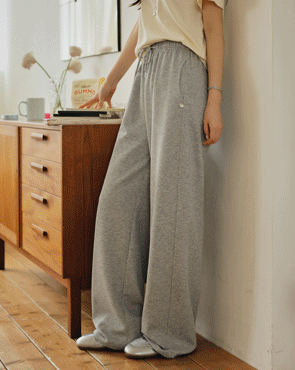 pendant cut-out wide training pants