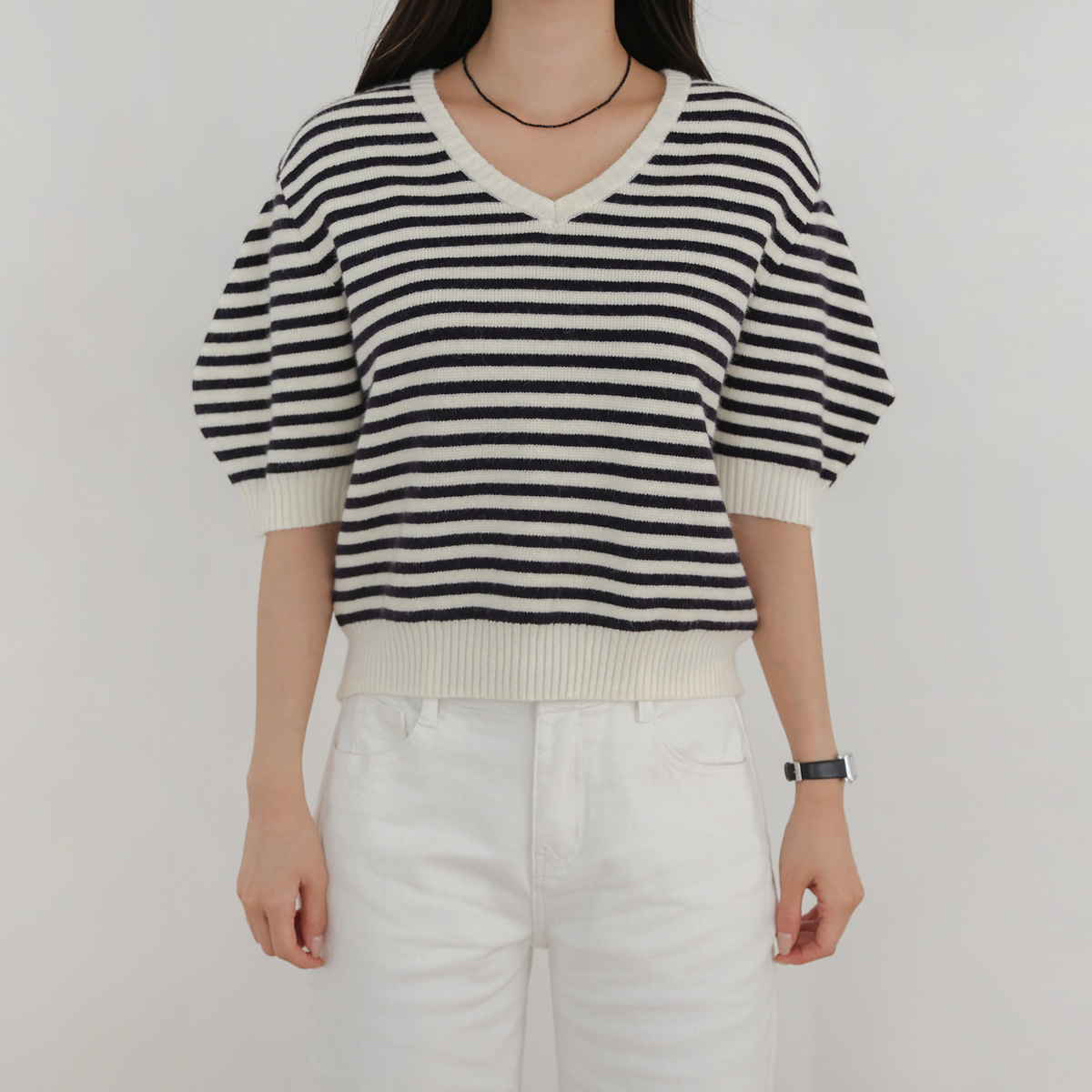 <b>[Limited Quantity SALE]</b> Log V-neck Puff Short Sleeve Knit