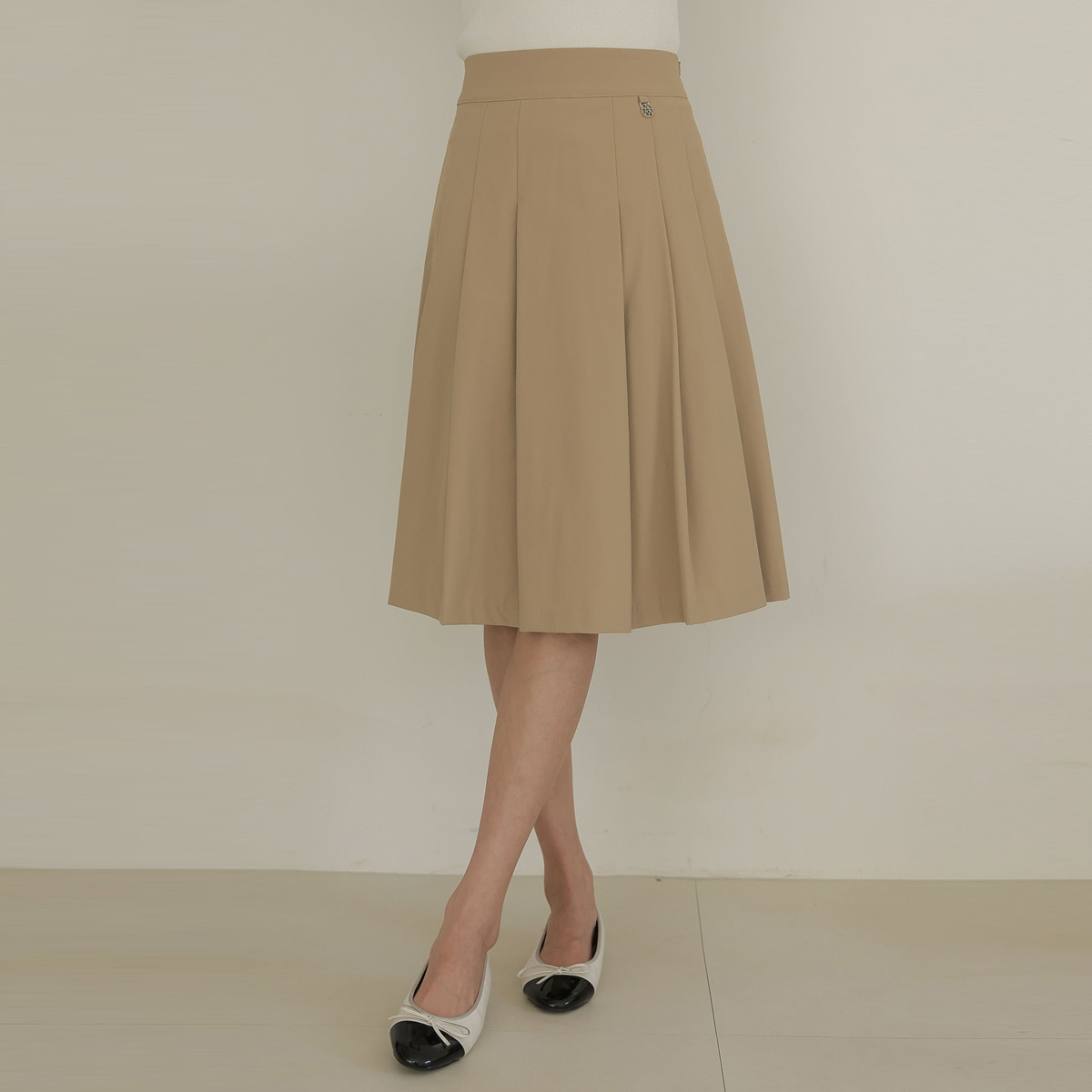 <b>[Limited Quantity SALE]</b> Rustling Pendant Midi Skirt