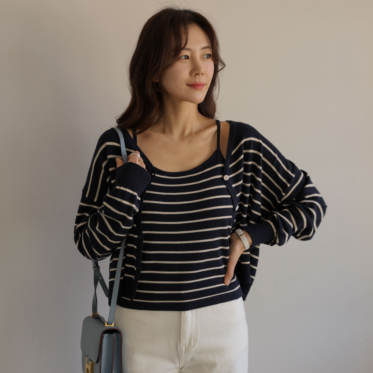 Yeri Dan-ga-ra knit cardigan set