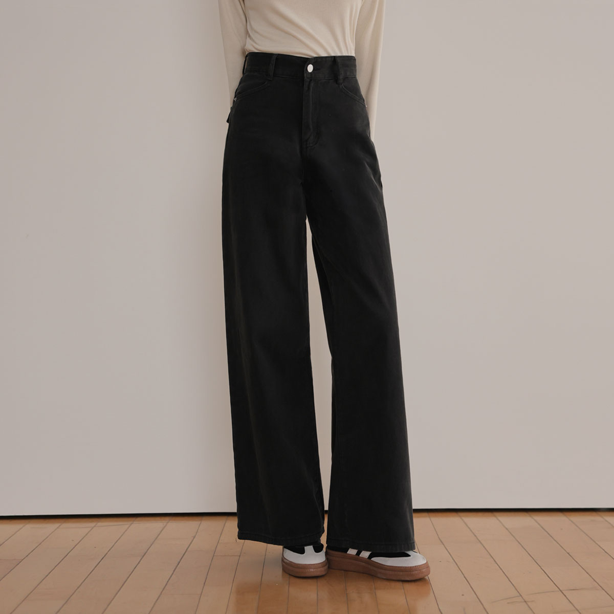 Back flap pocket wide cotton pants