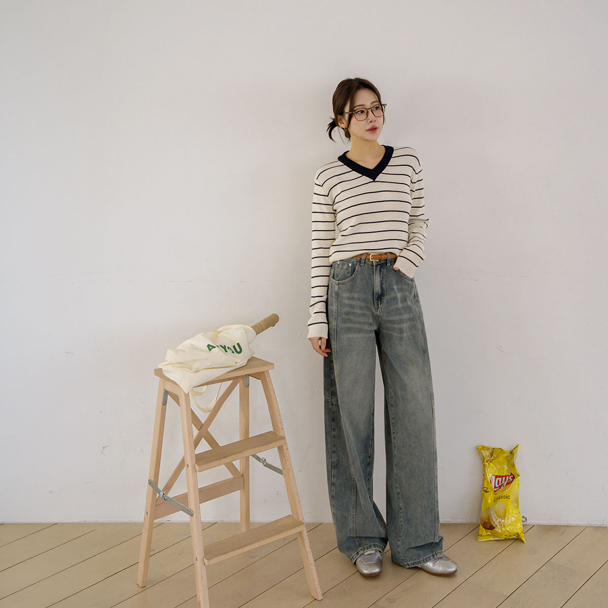 <b>[Limited Time Sale]</b> Save Cut-out Wide Denim Pants