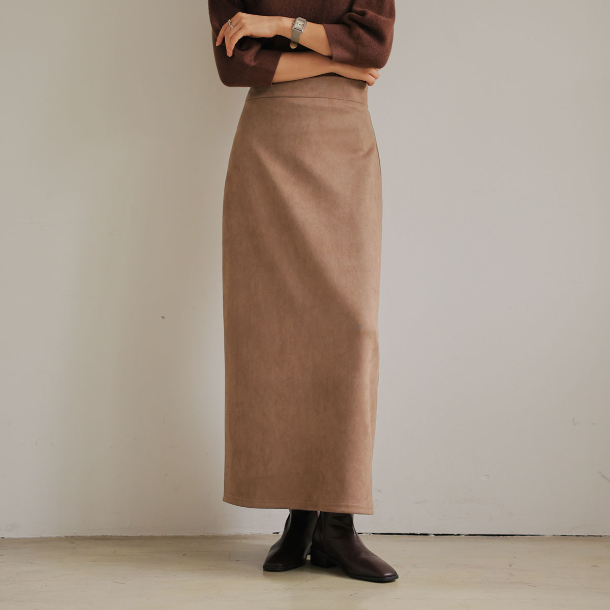 <b>[Limited Quantity SALE]</b> Mood Suede Banding Rong Skirt