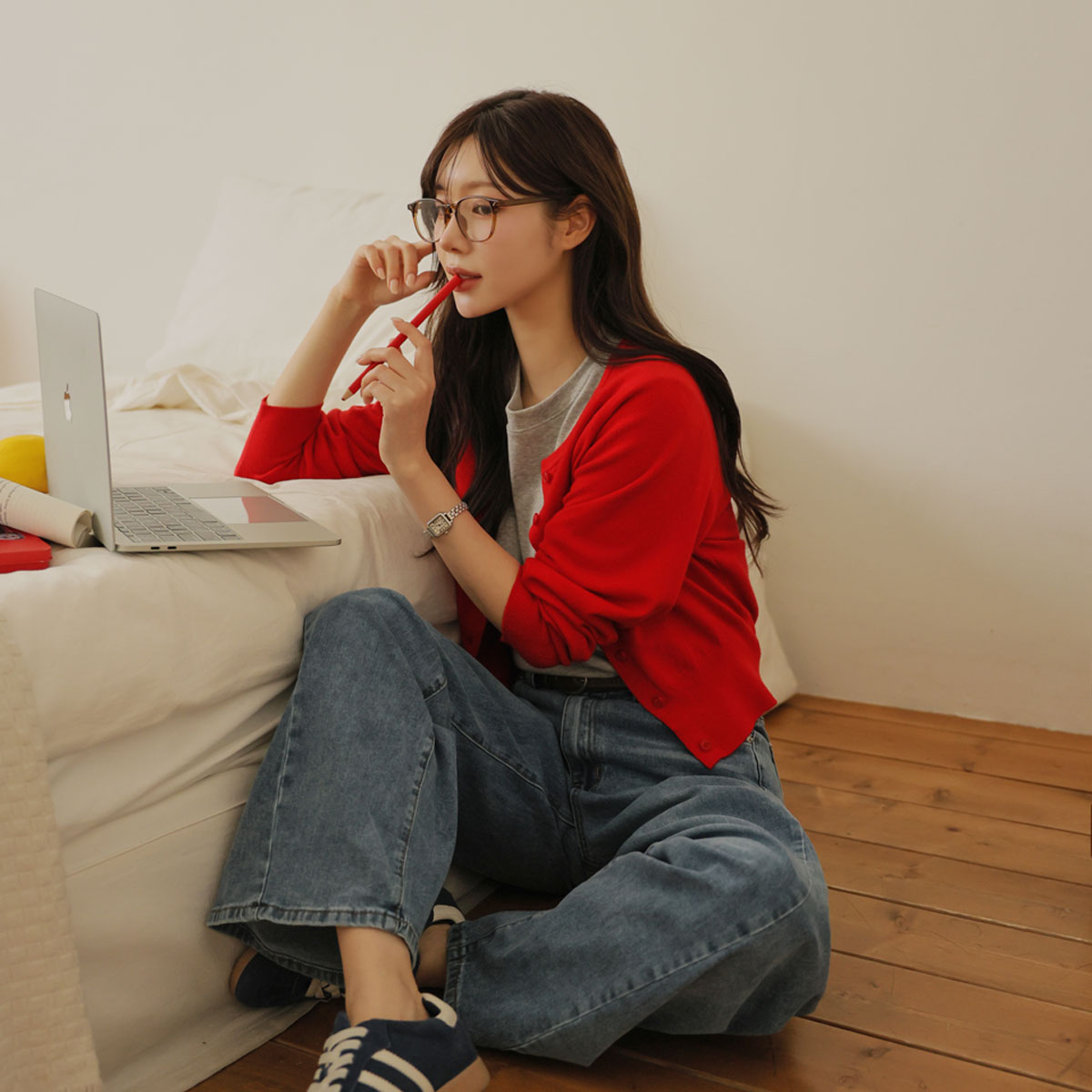 Soft viscose raglan cardigan