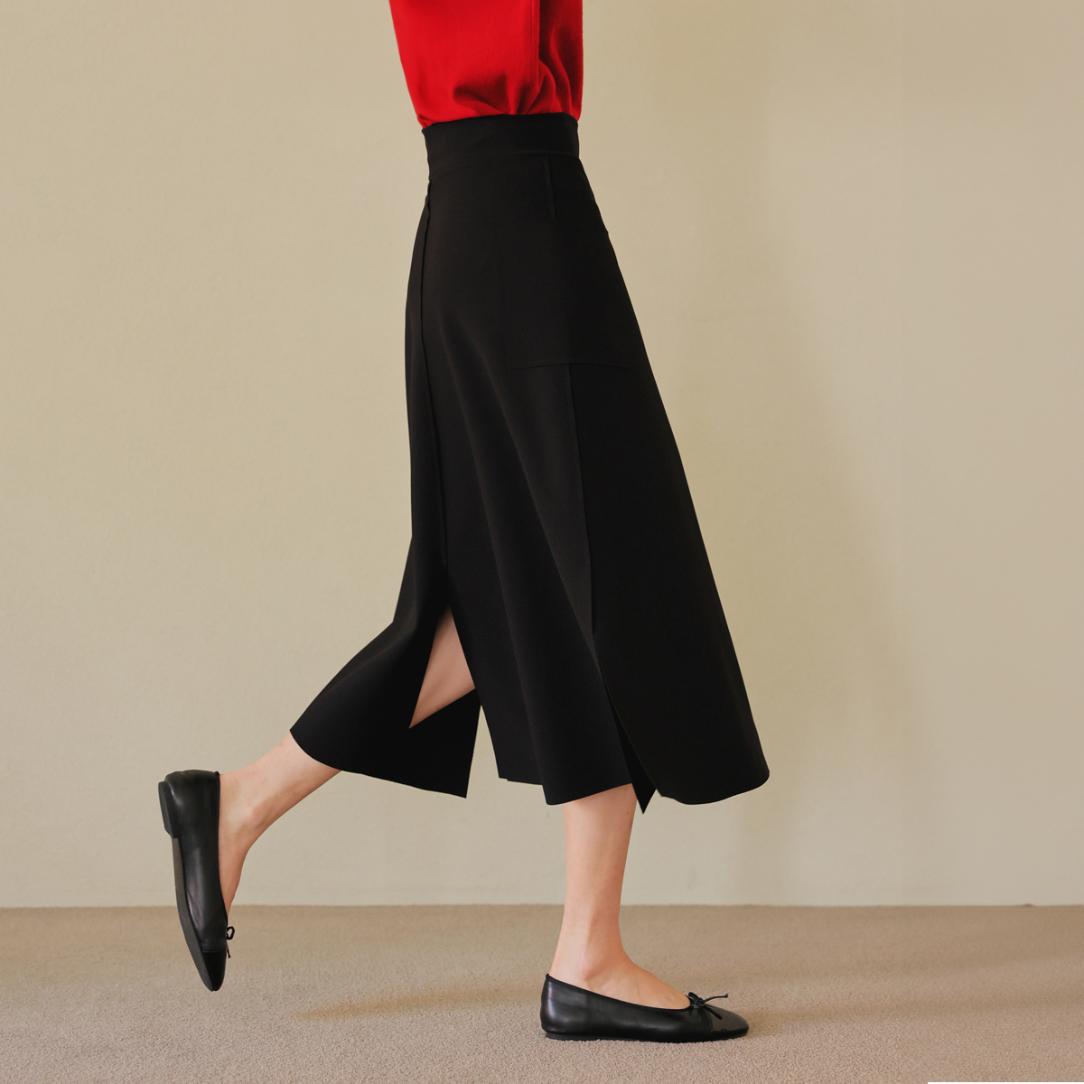 <b>[Special 2-piece special price]</b> <b>[Made]</b> Life-changing item, a long, slit skirt