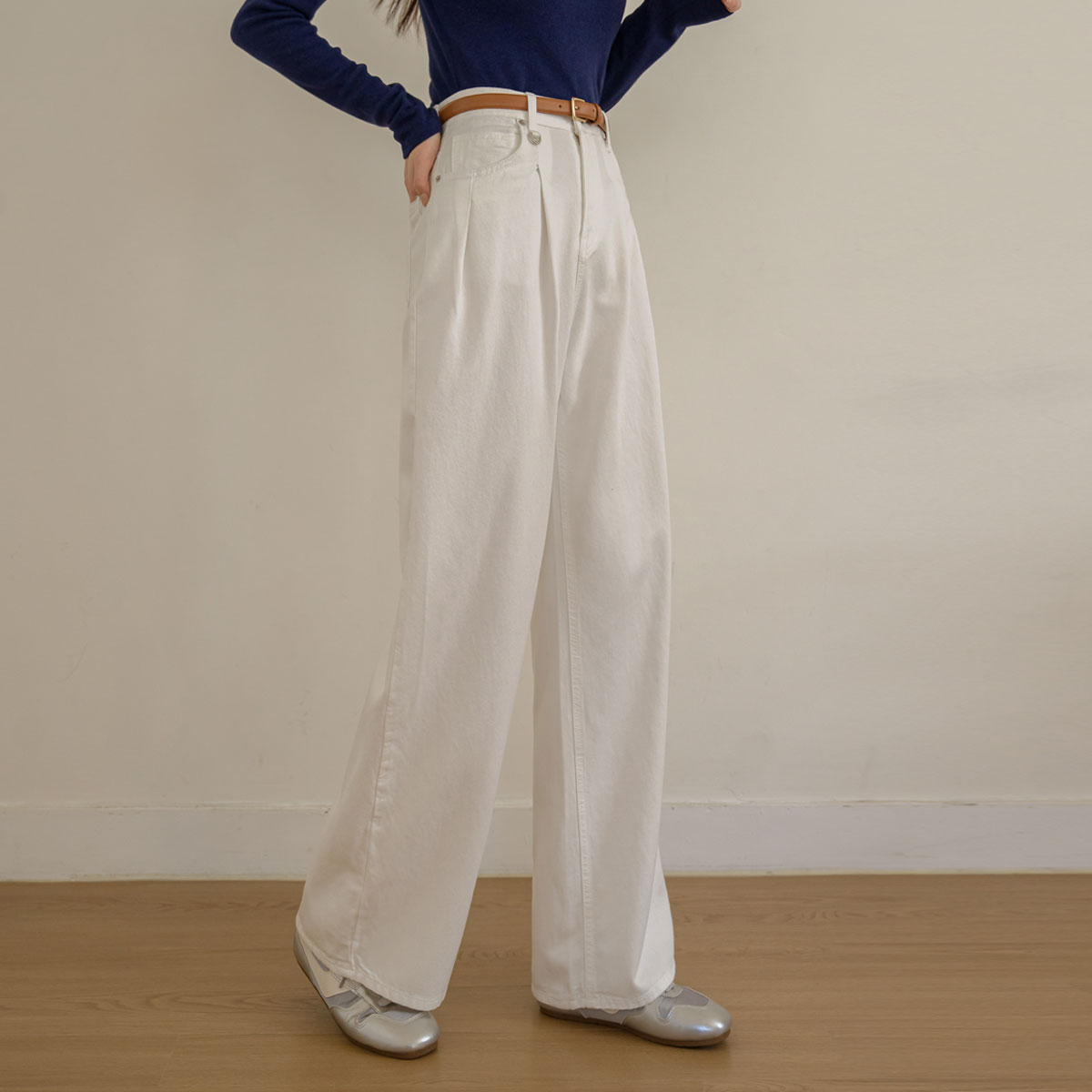 Soft Cotton D-Ring Pintuck Wide Pants