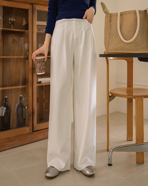 Soft Cotton D-Ring Pintuck Wide Pants