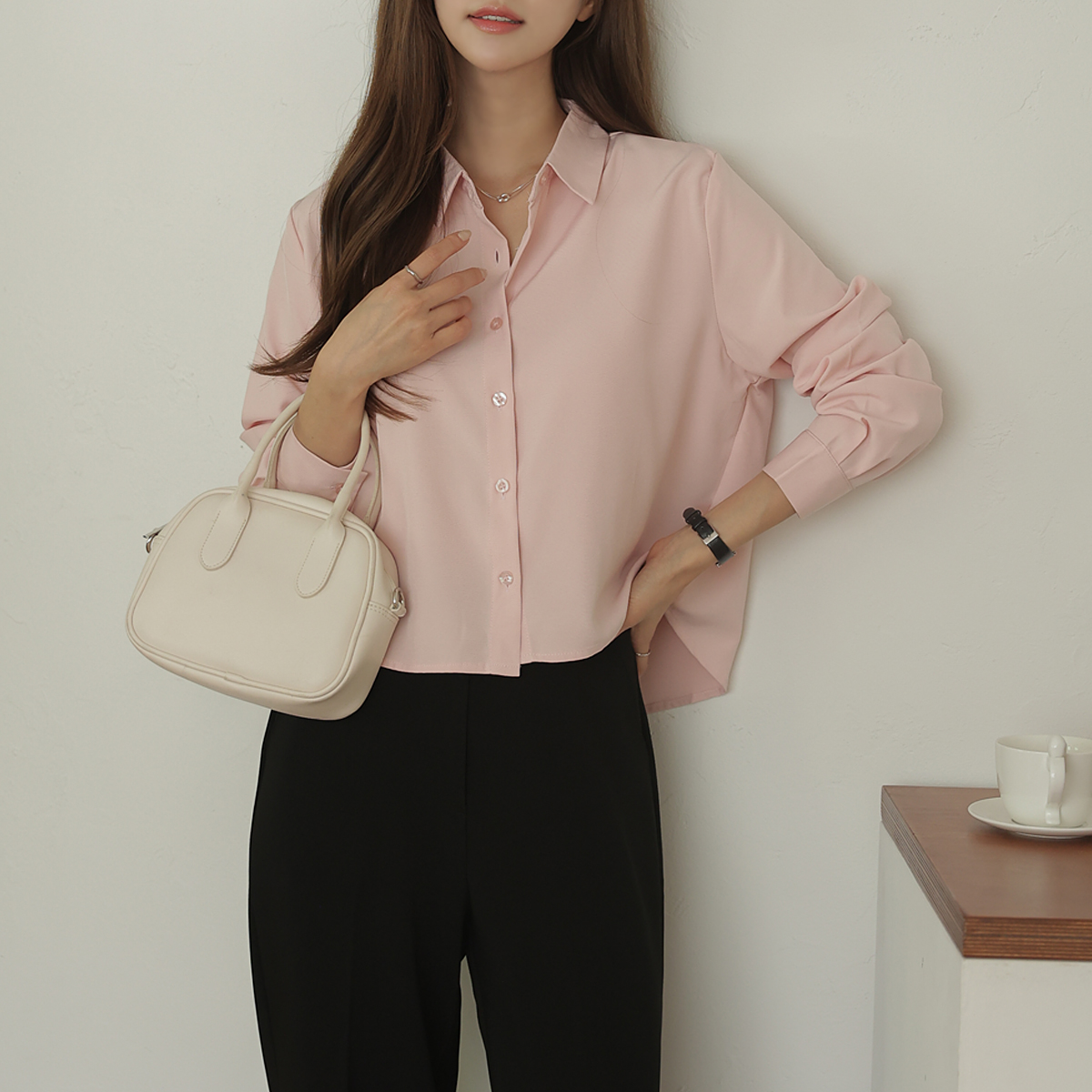 Wrinkle-free silky crop shirt (2 sizes)