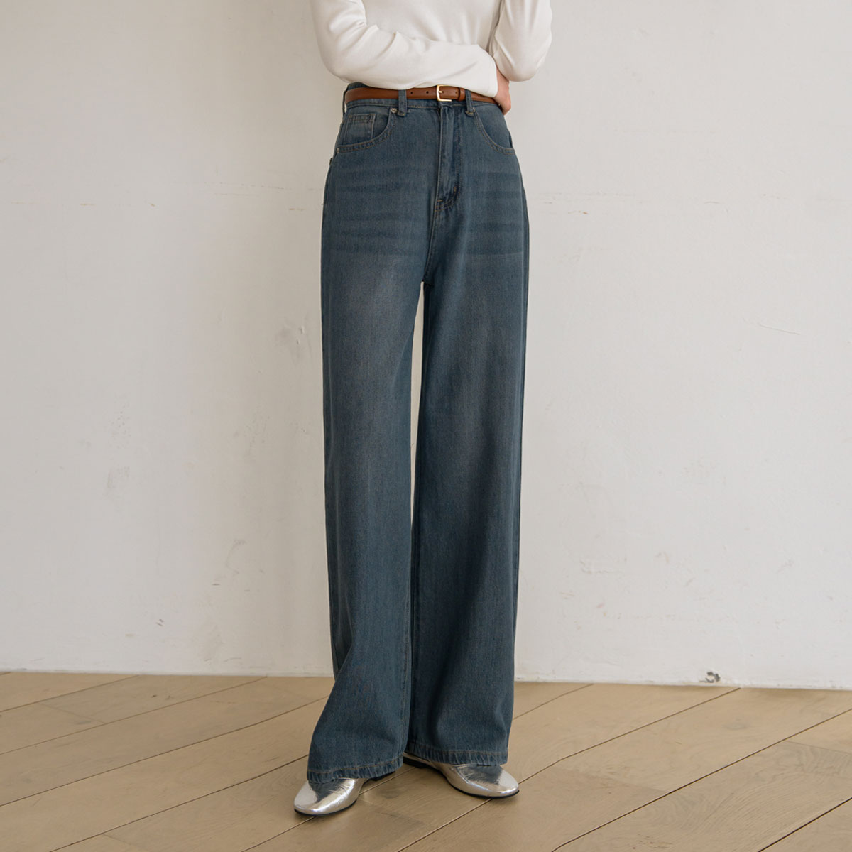 2-Type Linen-Like Lightweight Wide Denim Pants
