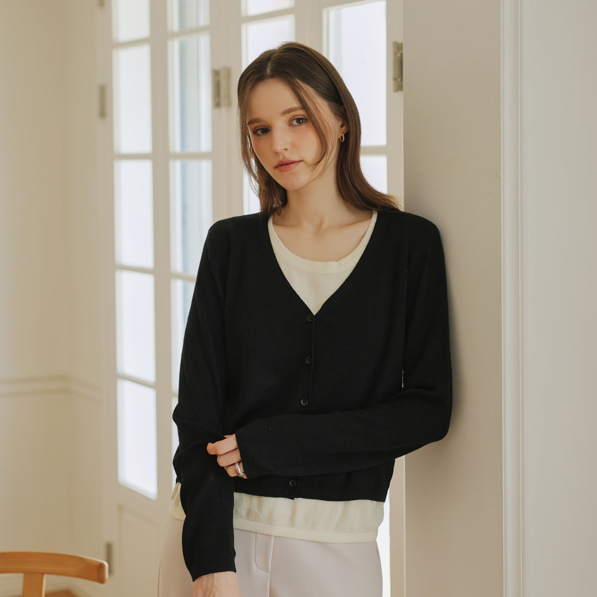 Color-block layered long-sleeve knit