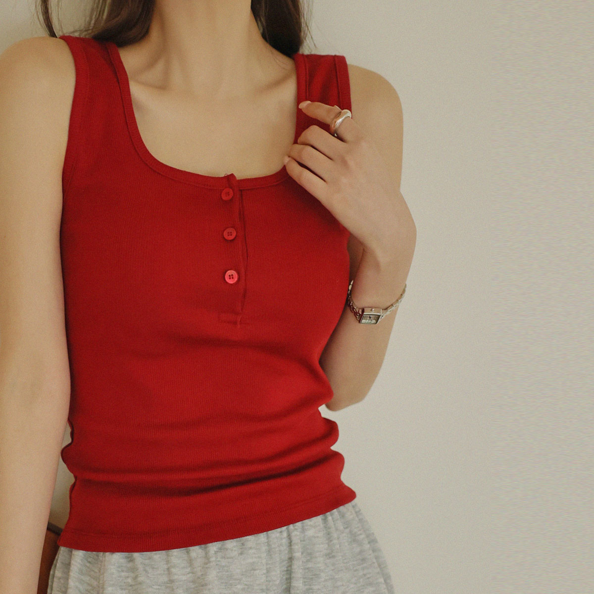 Buttoned ribbed shirt