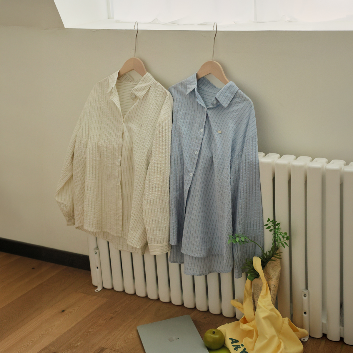 Silver pendant striped shirt