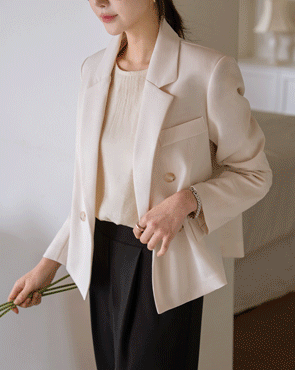 Light back slit single-layer jacket