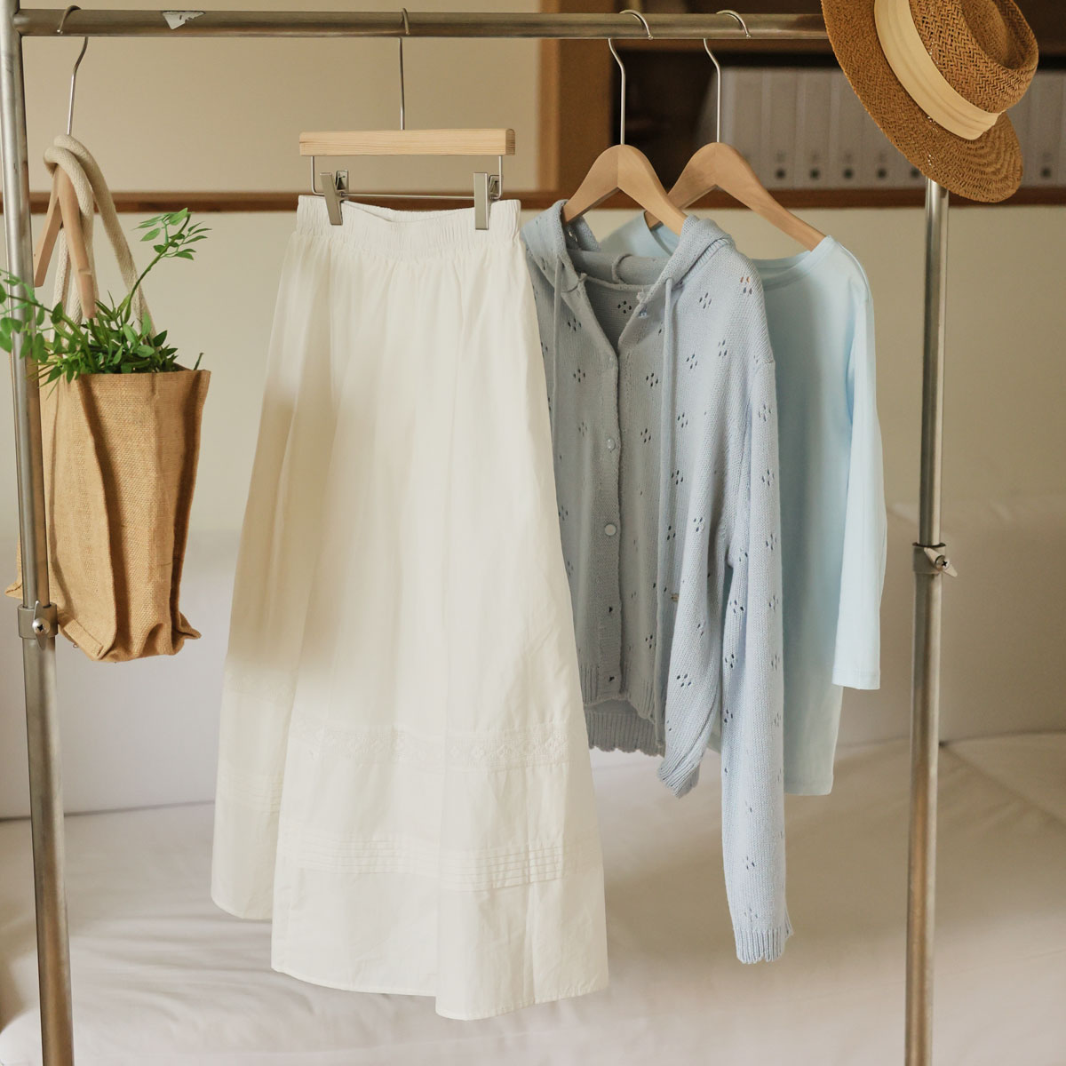 Lace pintuck tiered skirt