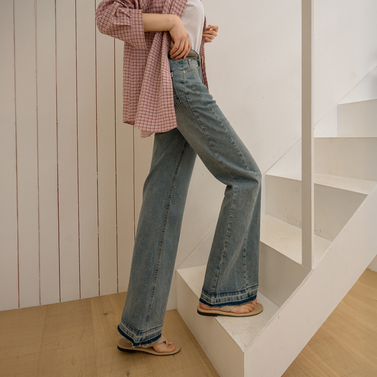 2-Type Triangle Cut Wide Bootcut Denim Pants