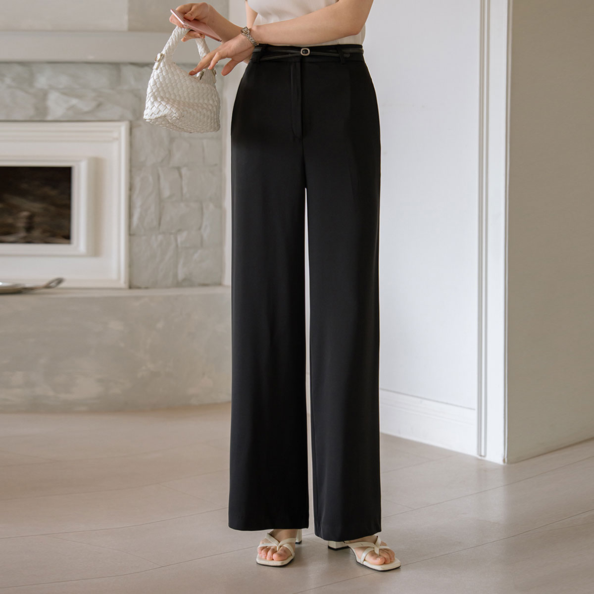 <b>[Opening Special]</b> <b>[Select Length/Silk-like Touch]</b> <b>[Made]</b> Wrinkle-free Char Silket Wide Slacks