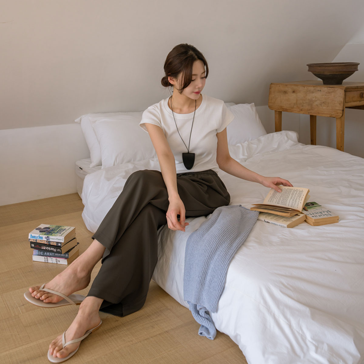 2 Types Wrinkle-Free Silky Pants