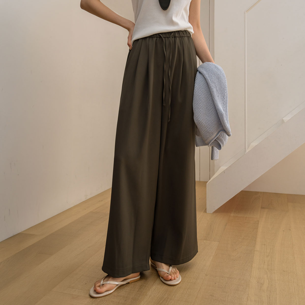 2 Types Wrinkle-Free Silky Pants