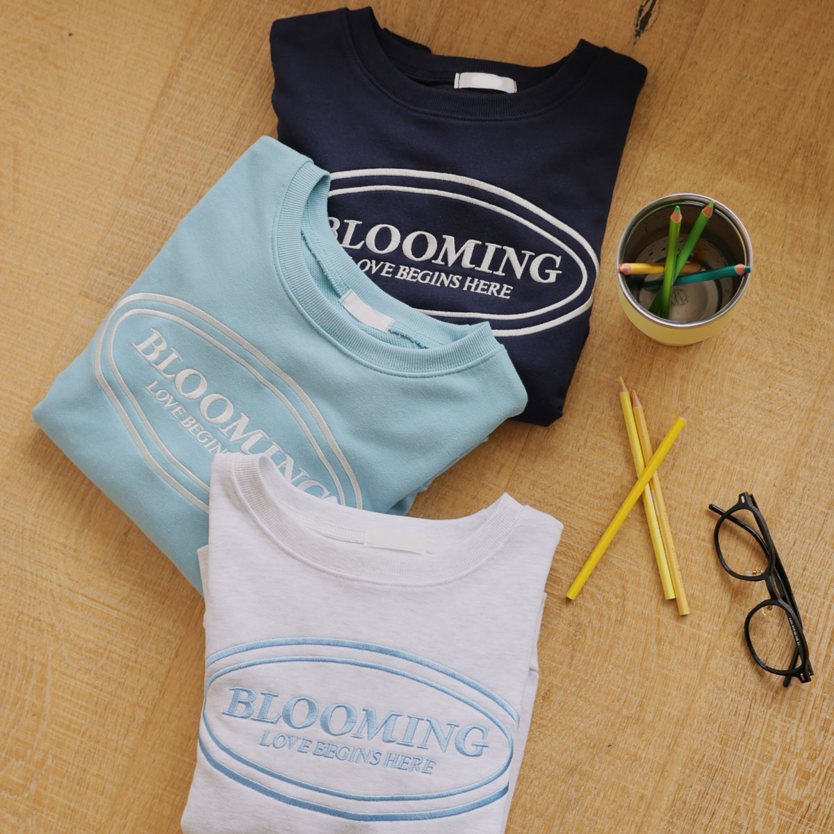 Love Blooming embroidered sweatshirt