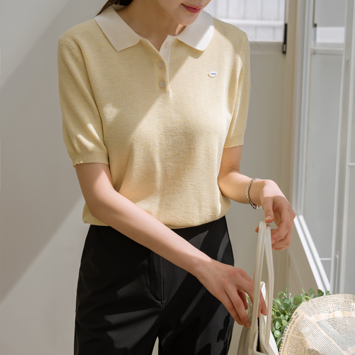 Mood Gemstone Pendant Collar Knit