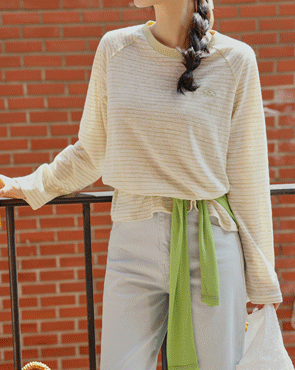 Embroidered striped slub tee