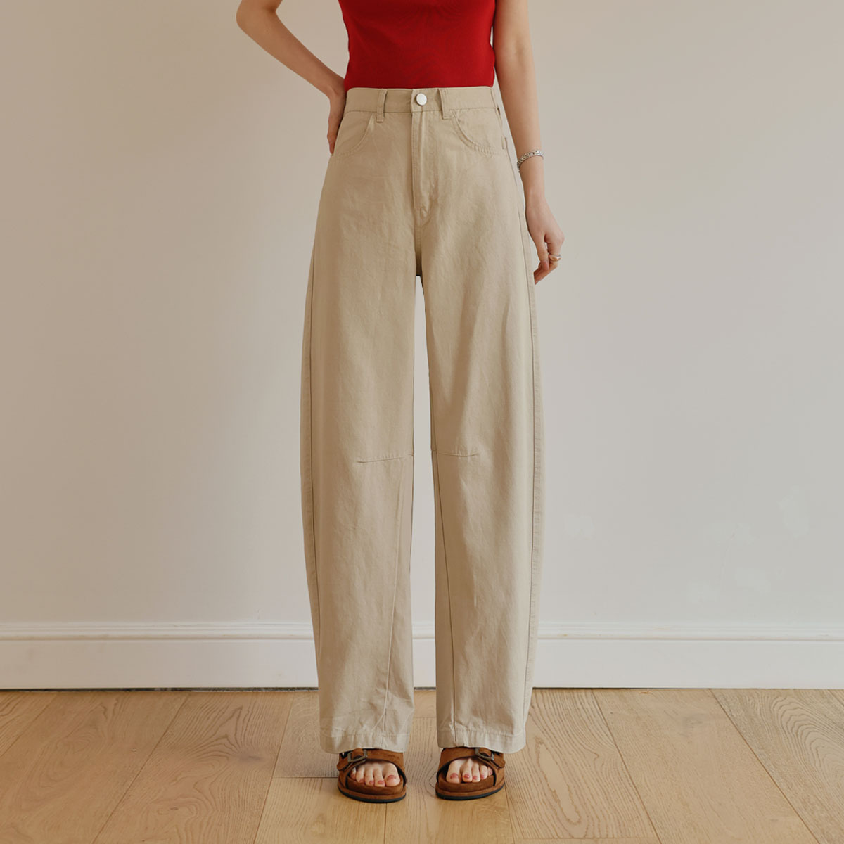 Soft Lyocell Barrel Fit Pants