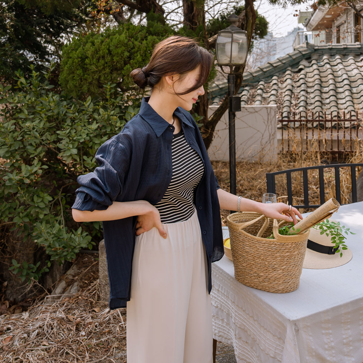 Reversible striped sleeveless knit