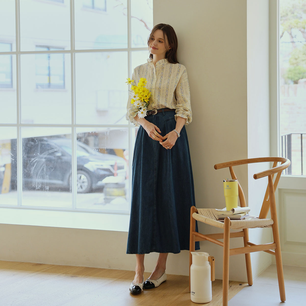 Belt Set Cut Flare Denim Skirt