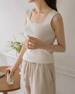 Double-sided nasi knit that can be worn front and back