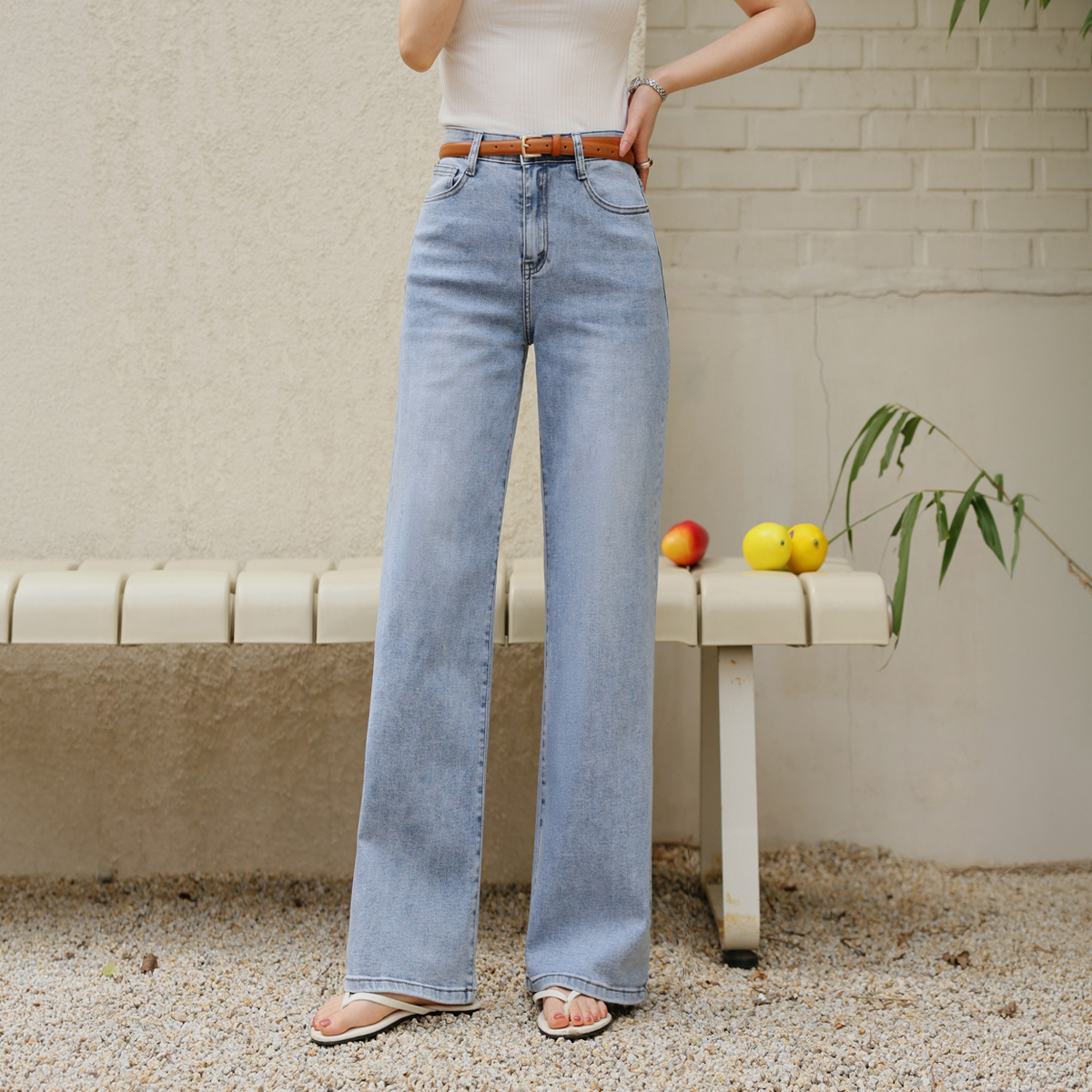 <b>[Hidden Waistband]</b> 2 Types of Jelly Tension Wide Straight Fit Denim