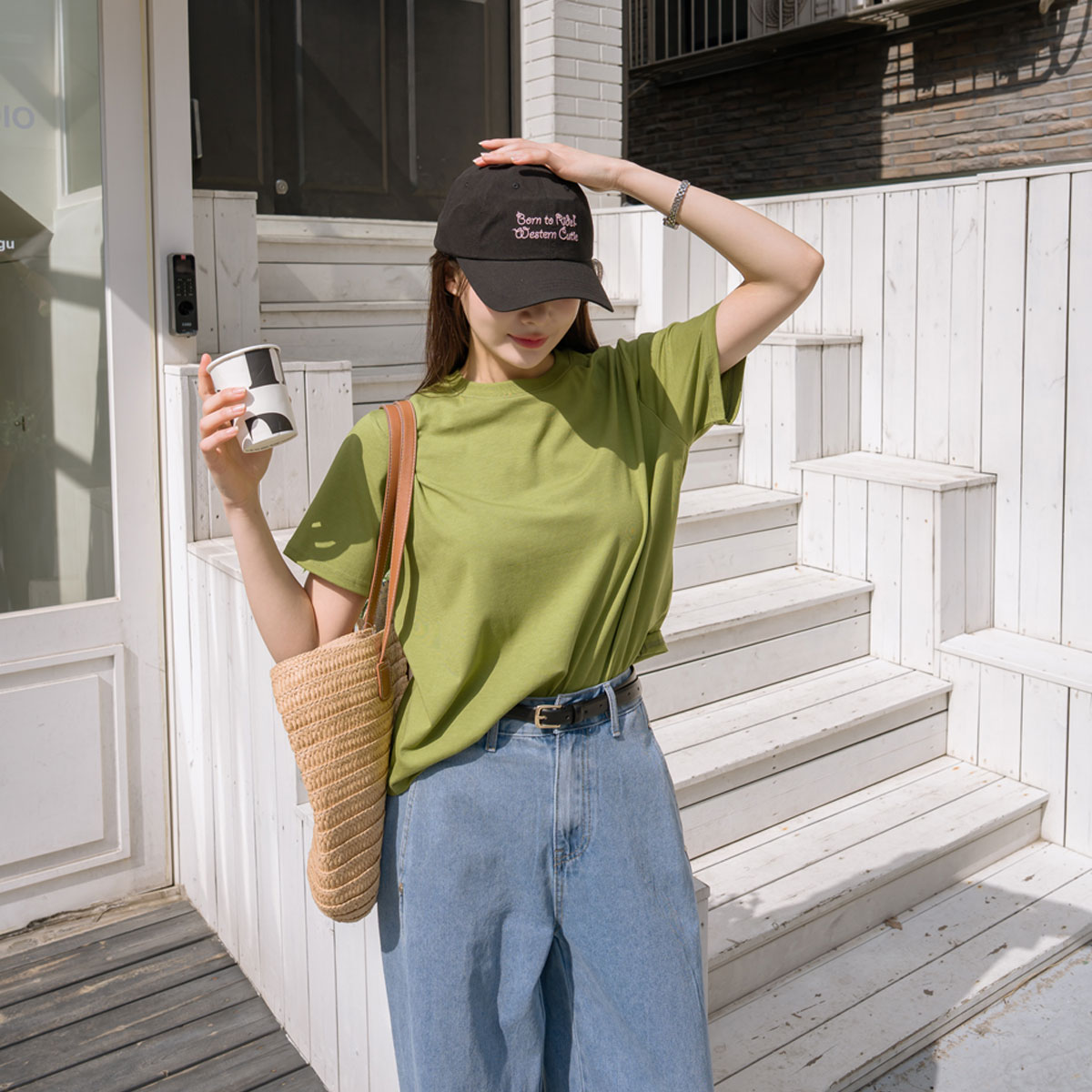 Essential Inner Tight and Moist Modal Tee