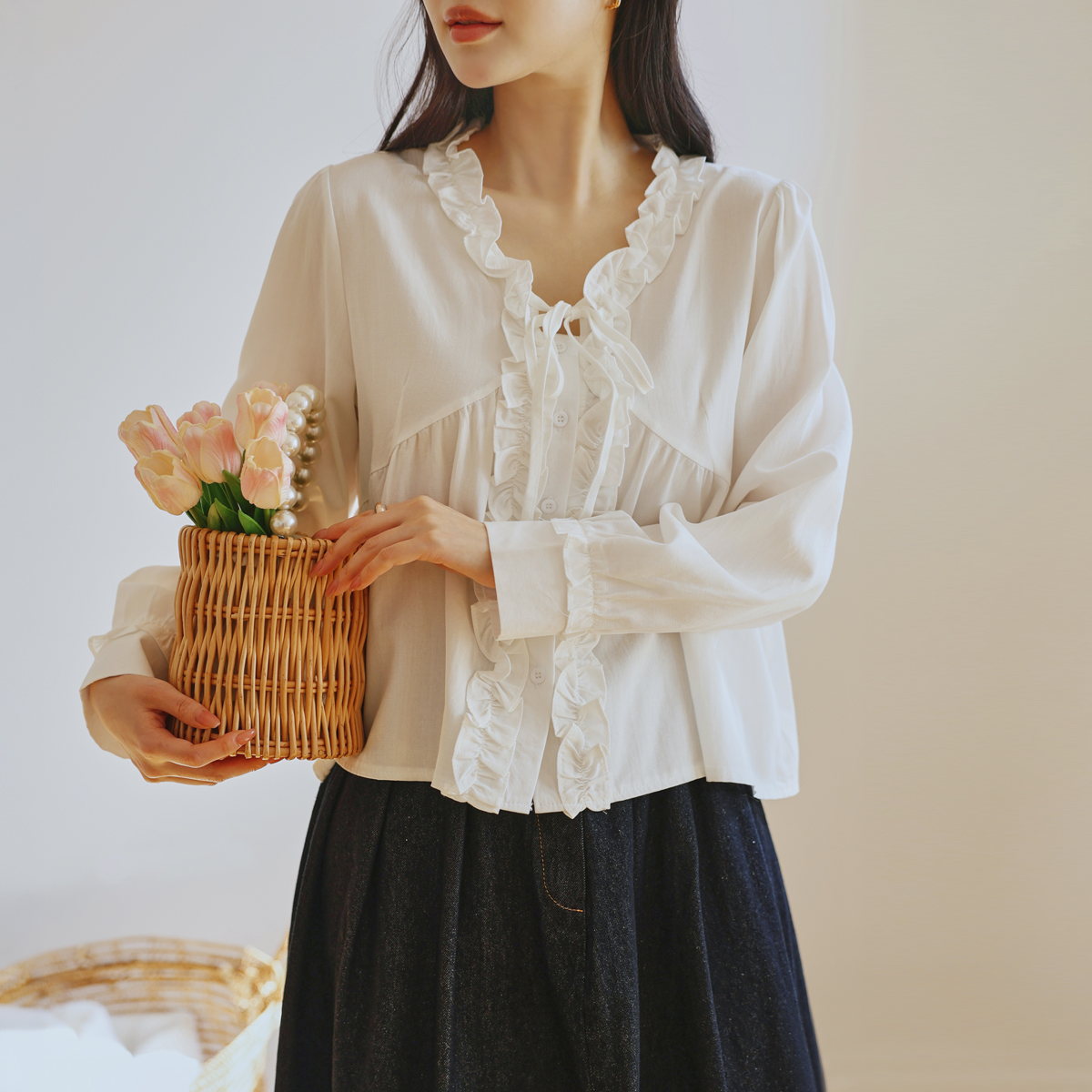 Lovely frill blouse
