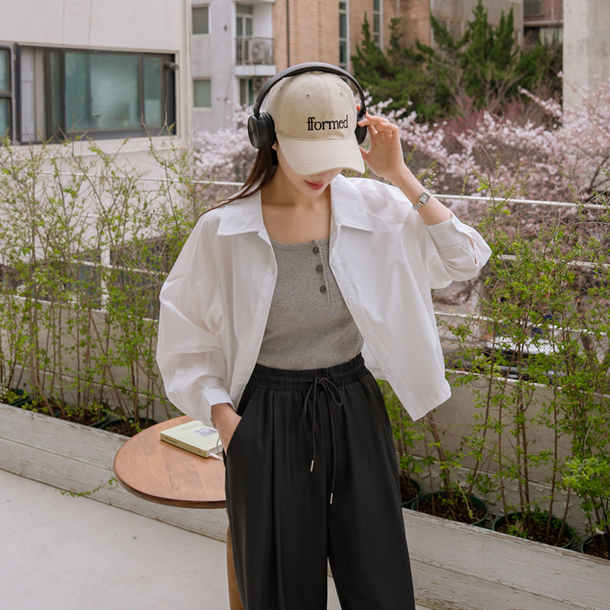 Stingray-fit string shirt