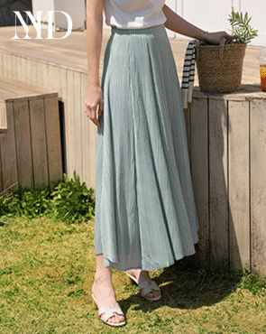 <b>[Made]</b> Grace Pleats Maxi Flare Skirt