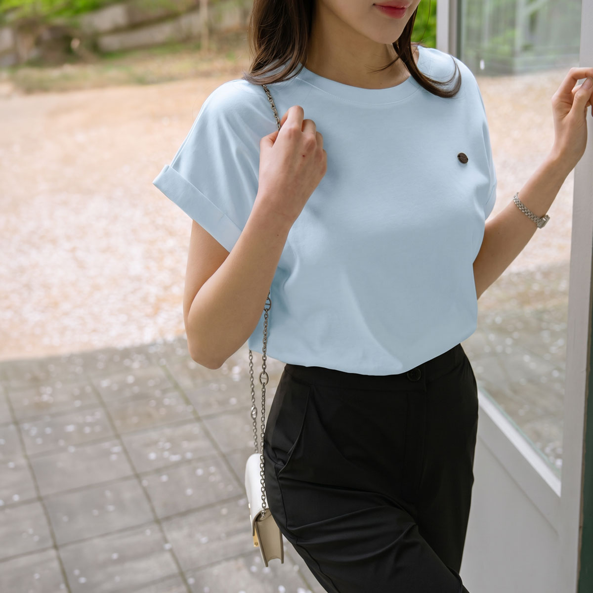 Wooden Pendant Rollup Short T-shirts