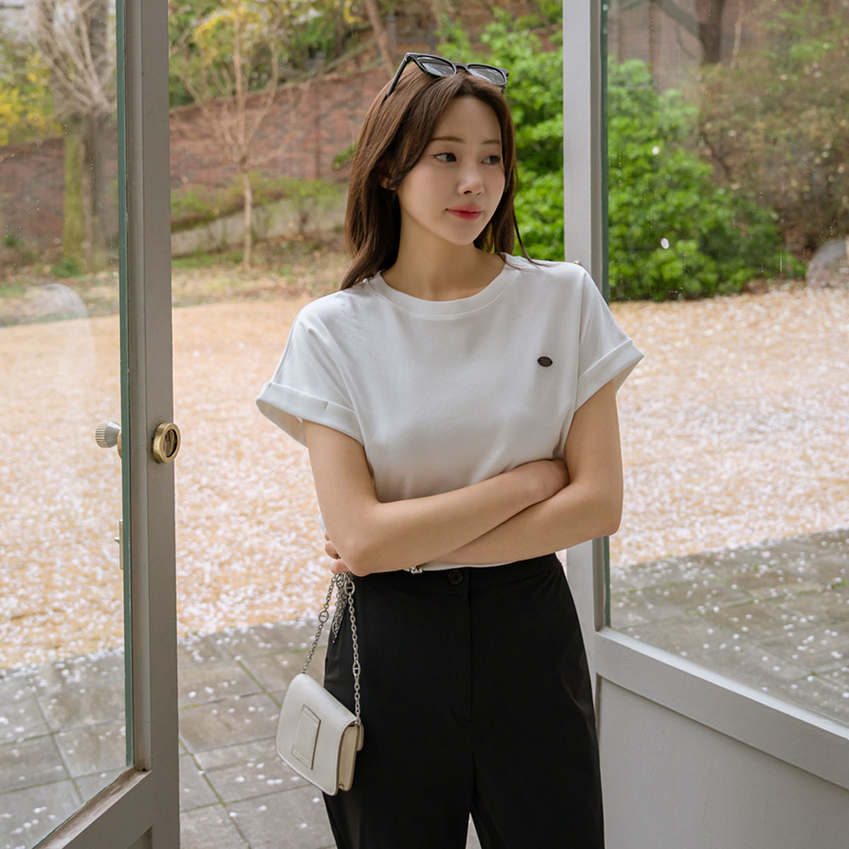 Wooden Pendant Rollup Short T-shirts