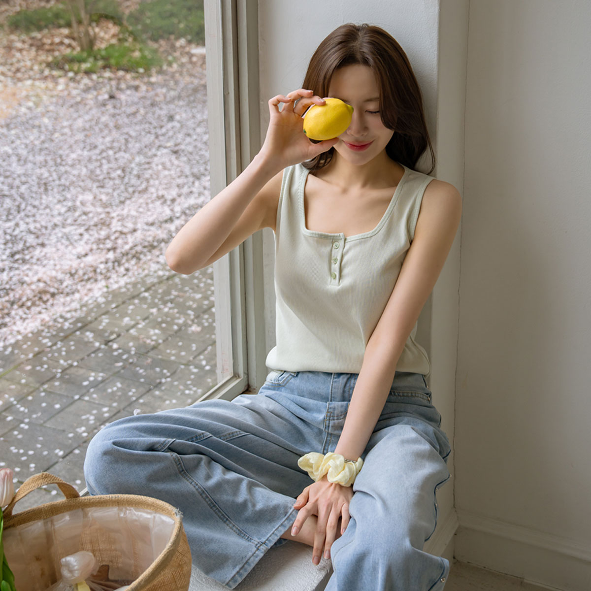 Bio Square Neck Button Ribbed Sleeveless Top